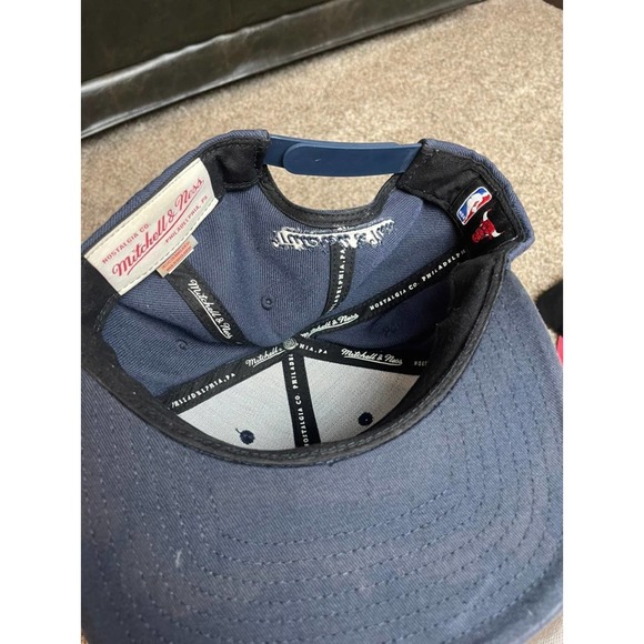 Chicago Bulls Script Hat bundle - Picture 8 of 8